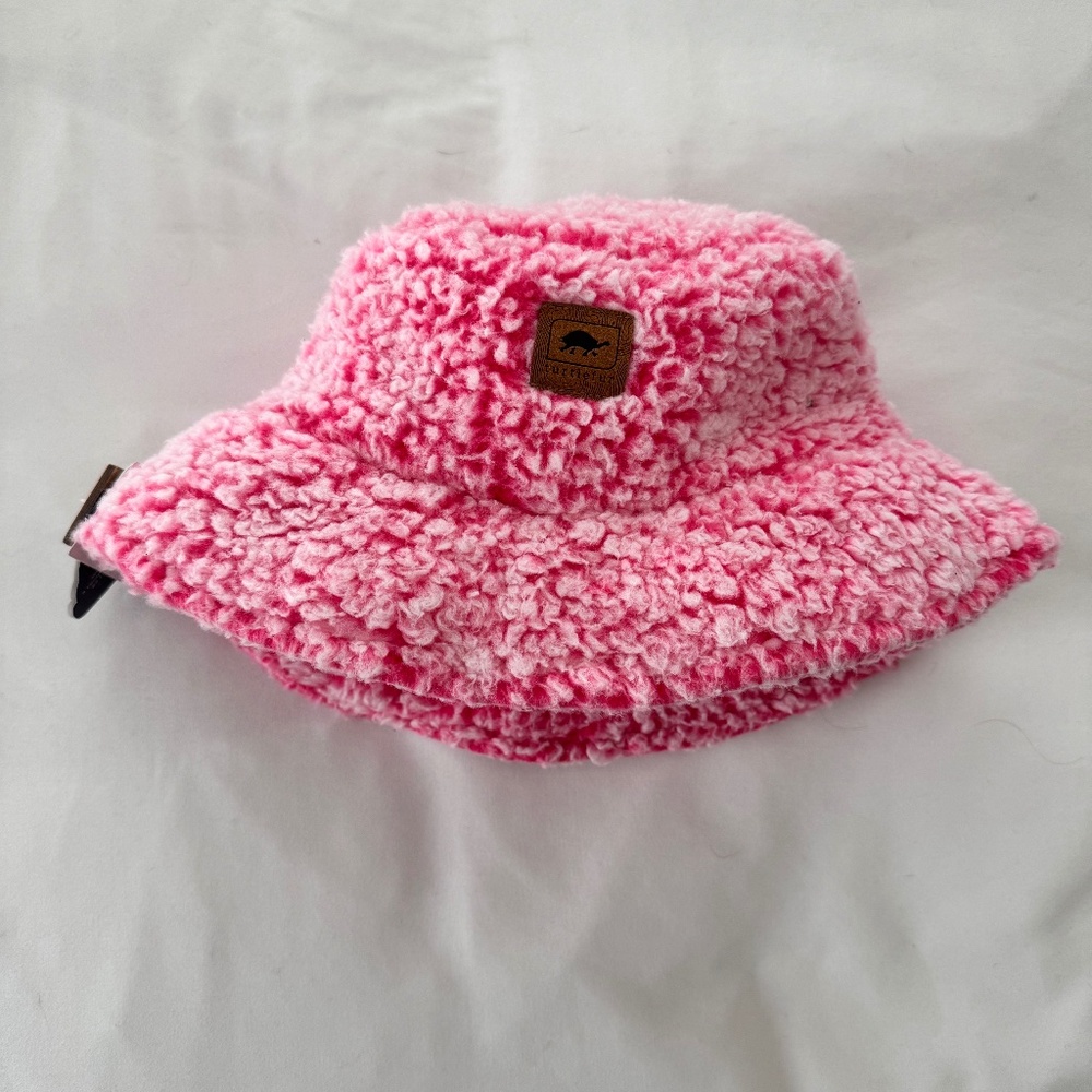 NWT Turtle Fur Lush Fleece Stomp Bucket Hat - Luscious Pink